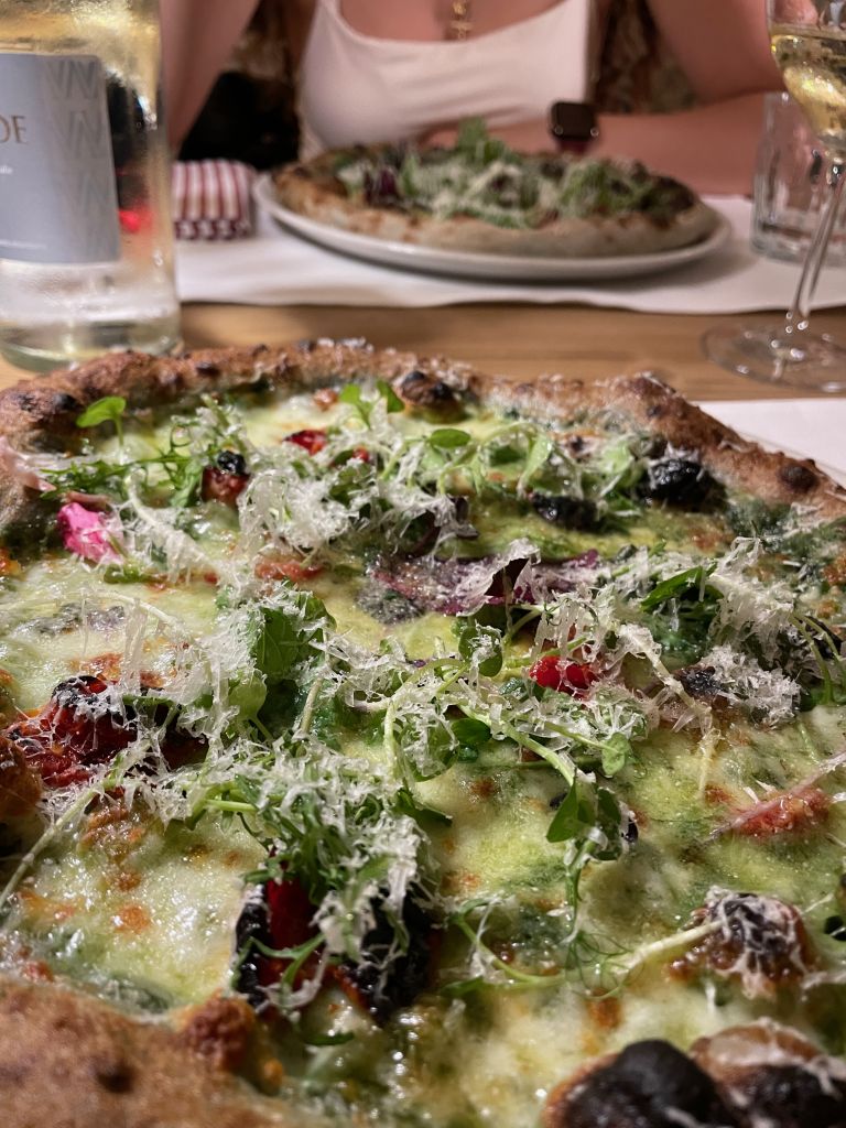 Pizza La Nera dell'Osteria al Cantini'